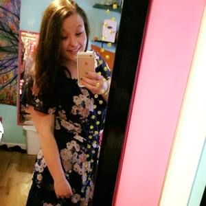 Meet your Posher, Alicia